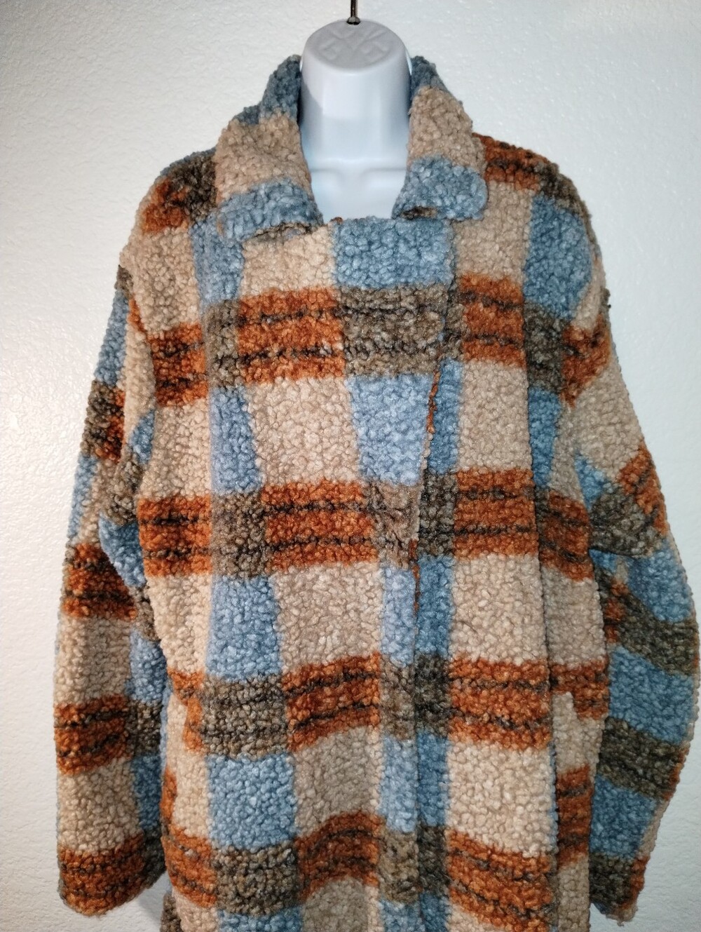 Cozy Plaid Sherpa Long Coat Plaid Blue, Tan & Brown Pockets sz XL - Picture 7 of 17